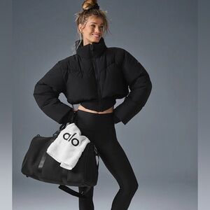 Alo yoga corset puffer